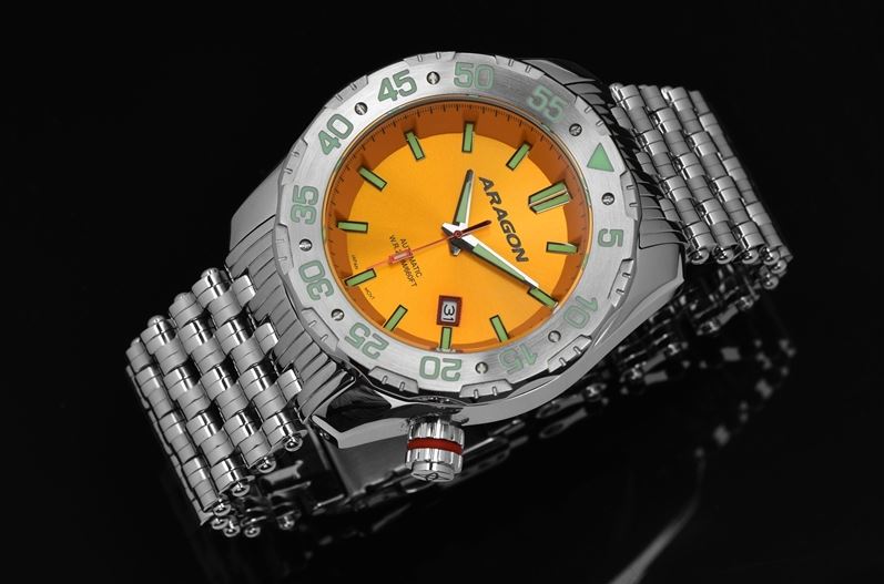 ARAGON Sea Charger Automatic 50mm Orange