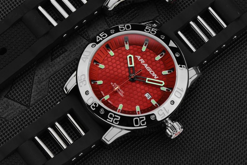ARAGON Sports Machine Automatic 48mm Red