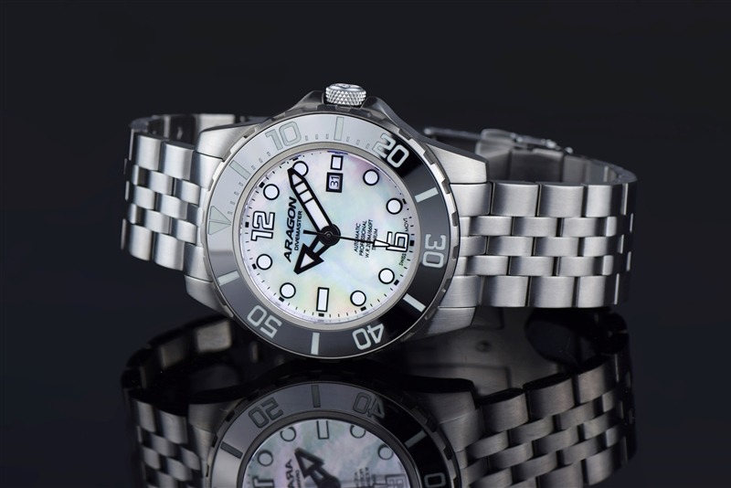 ARAGON Divemaster Titanium Swiss White MOP R150 50mm
