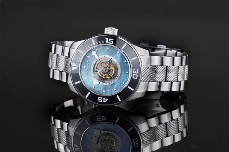 ARAGON Divemaster Tourbillon Platinum MOP 45mm Limited Edition