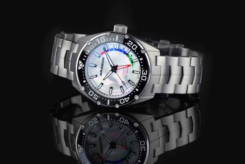 ARAGON Virtuoso Ti NE57 White MOP 44mm